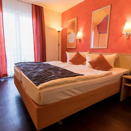 Muehlentor Mit Restaurant - Moderne - Leckere Heimatkueche - Familiaer Gefuehrt فندق