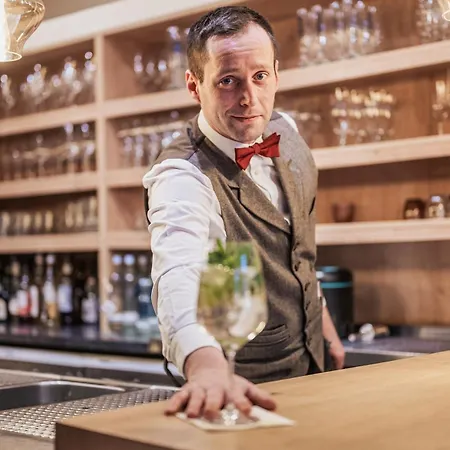 فندق Muehlentor Mit Restaurant - Moderne - Leckere Heimatkueche - Familiaer Gefuehrt باد كروزناش
