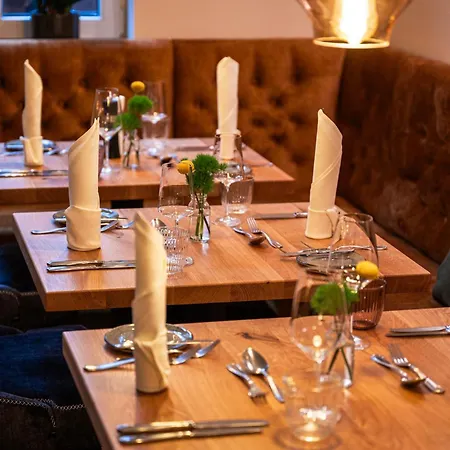 Muehlentor Mit Restaurant - Moderne - Leckere Heimatkueche - Familiaer Gefuehrt فندق