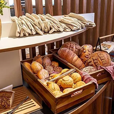מלון Muehlentor Mit Restaurant - Moderne - Leckere Heimatkueche - Familiaer Gefuehrt באד קראוצנבאך