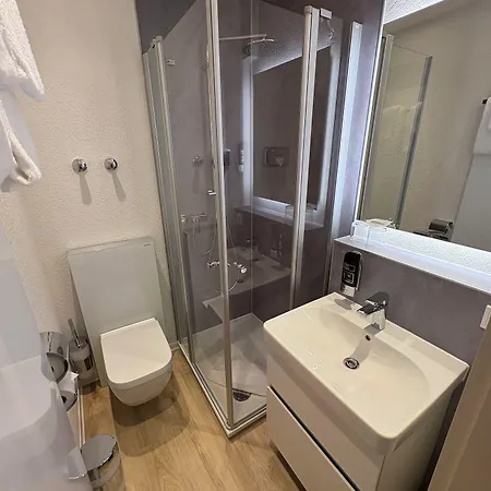 Muehlentor Mit Restaurant - Moderne - Leckere Heimatkueche - Familiaer Gefuehrt 3* باد كروزناش